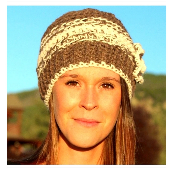 New 💯% Alpaca Hat. Extremely Soft - Picture 2 of 5